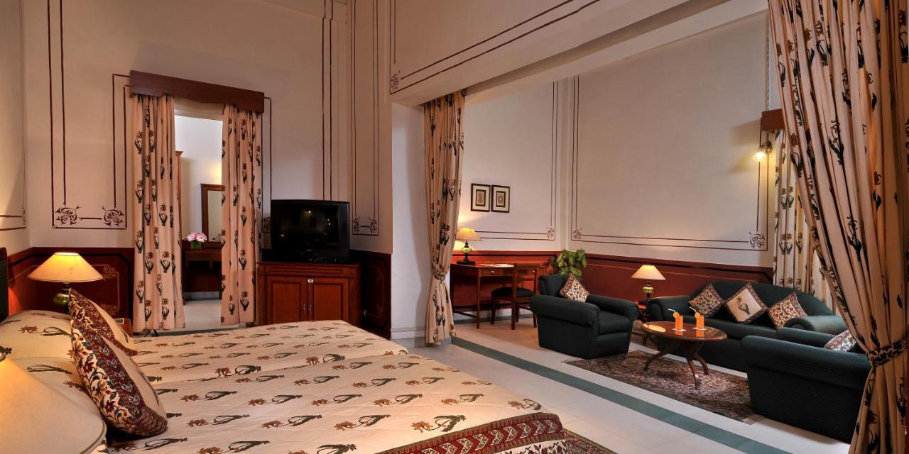 Welcomheritage Umed Bhawan Palace Kota  Bagian luar foto